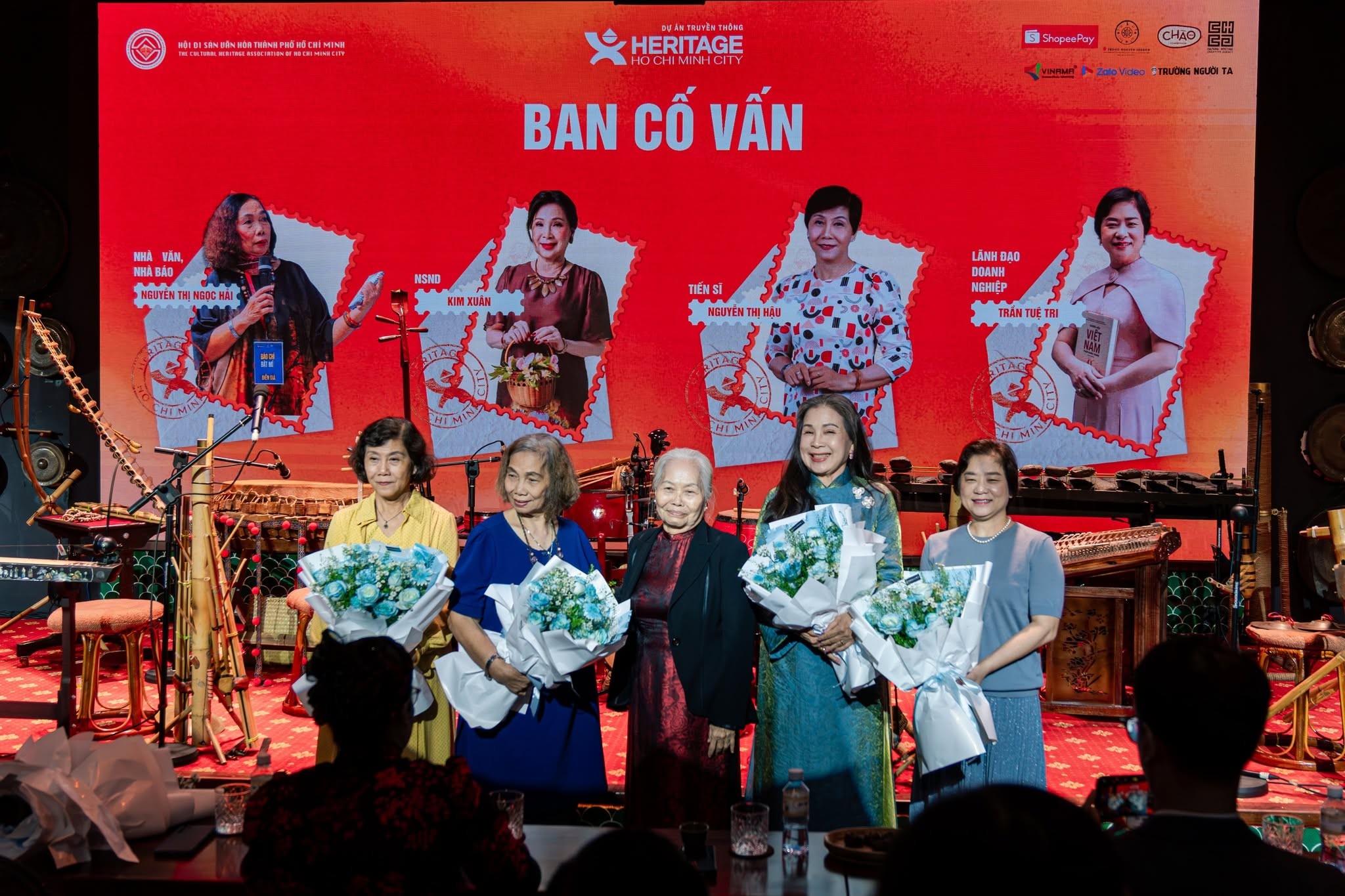 ban-co-van-1786148089.jpg