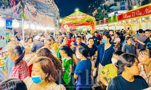 Khám phá tọa độ đón tết Đoan Ngọ, ăn bánh dân gian, nghe đờn ca tài tử